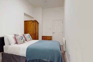 3 bed flat, Greenbank Road, Greenbank, Plymouth, PL48NH - Image 4